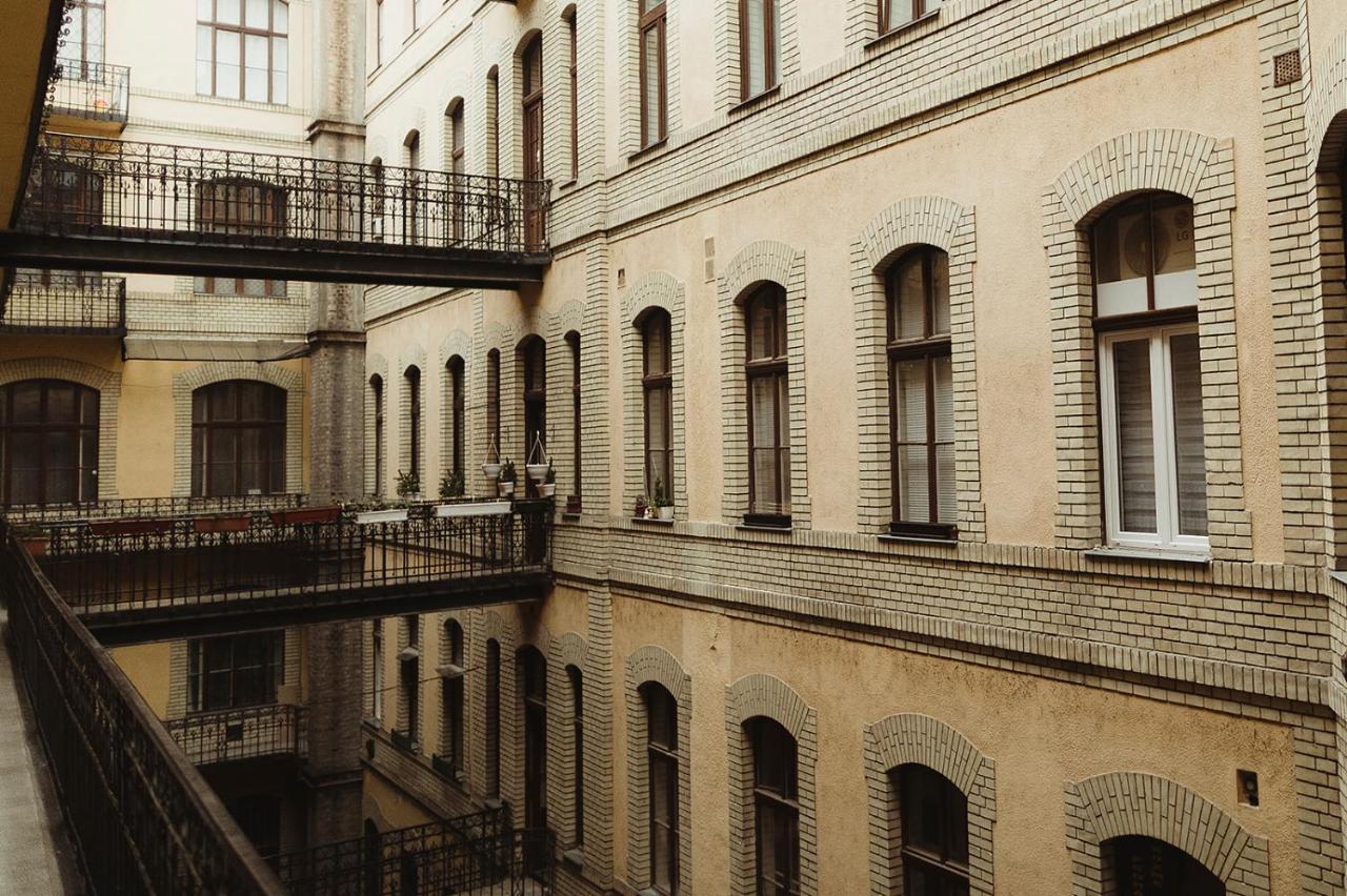 Jozsef63 Apartment Budapeste Exterior foto